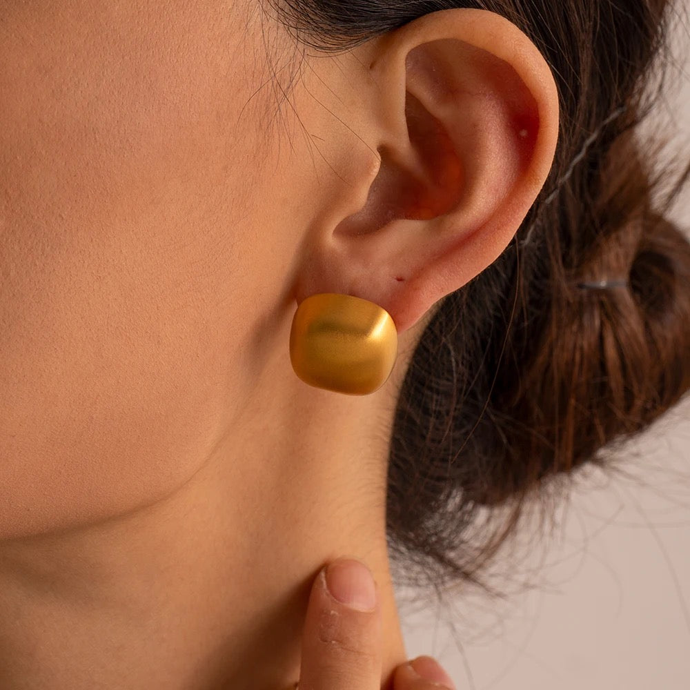 Elia Earrings