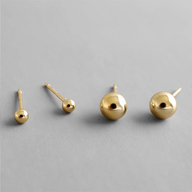 Dots Studs