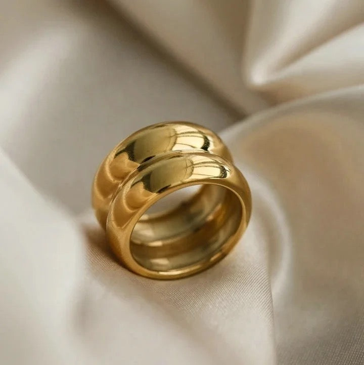 Maeve Ring