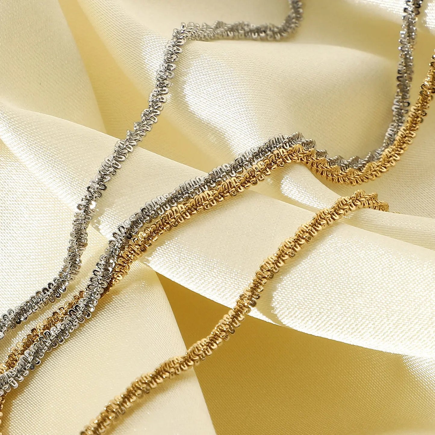 Flashing Necklace