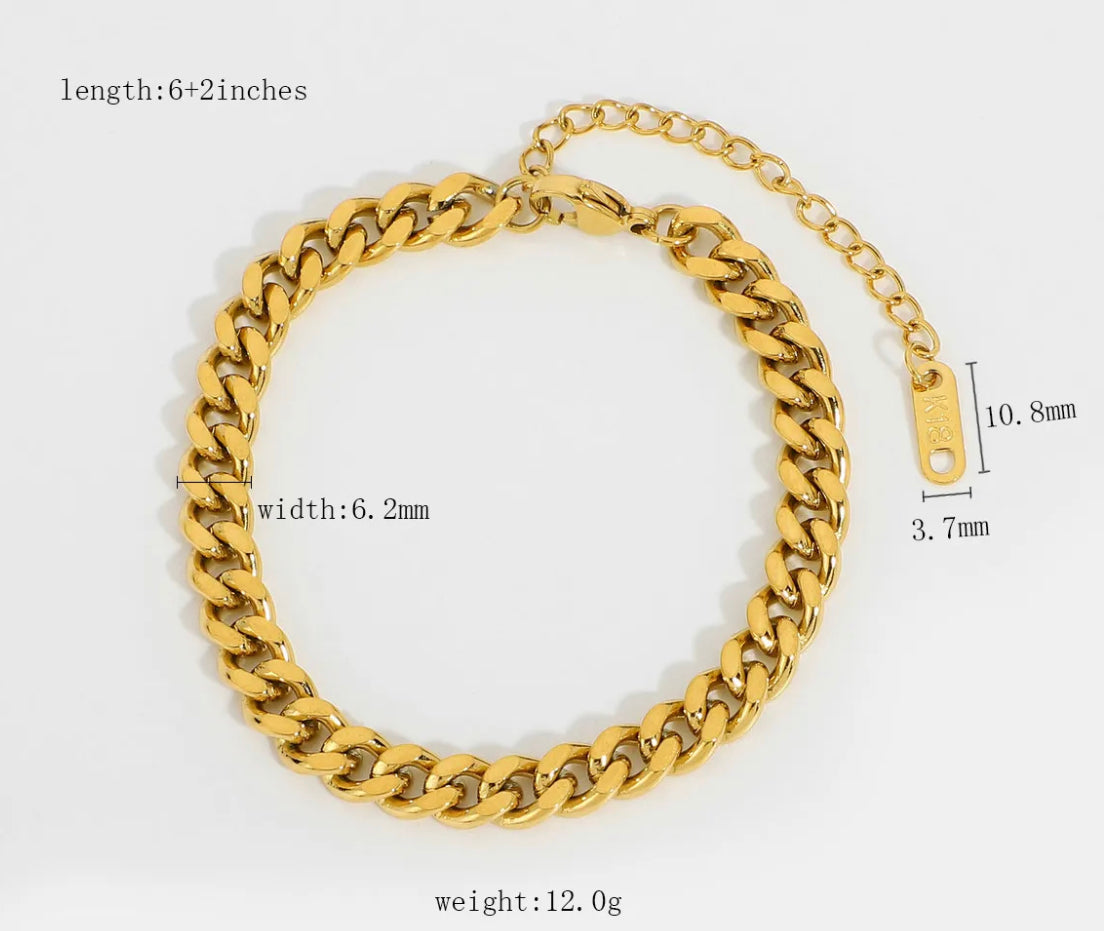 Lora Curb Chain Bracelet no